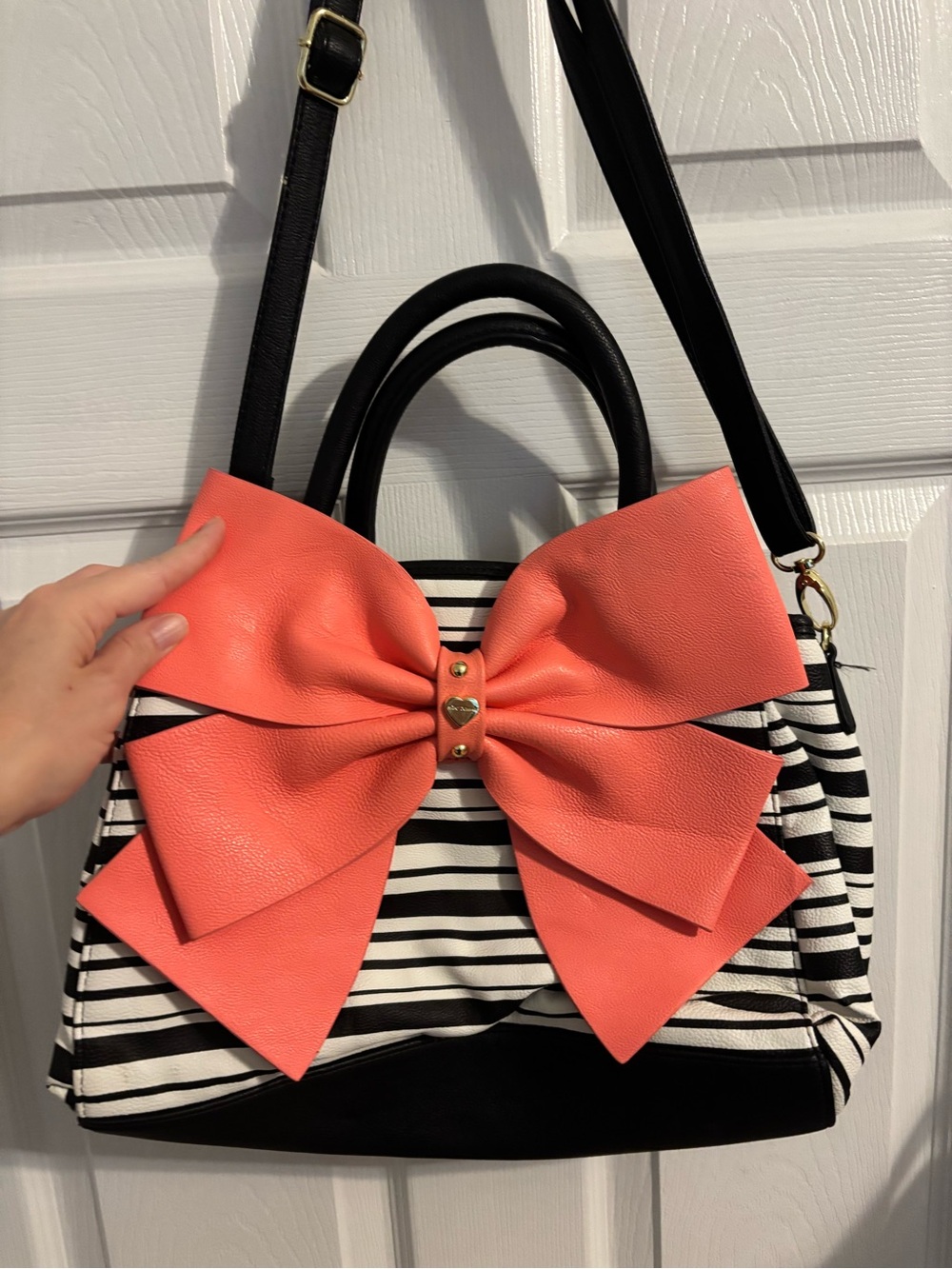 Betsey Johnson Black White Striped Satchel Bag Oversized Coral Bow Crossbody Y2K